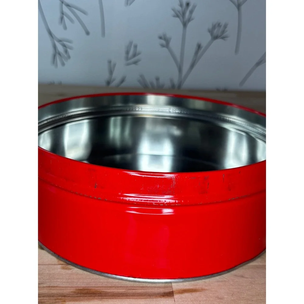Vintage DeLuxe Fruit Cake Tin Collin Street Bakery Texas Winter Scene Red Metal